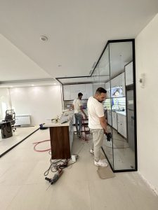 پارتیشن اداری - مسکونی تک جداره کد 1111 